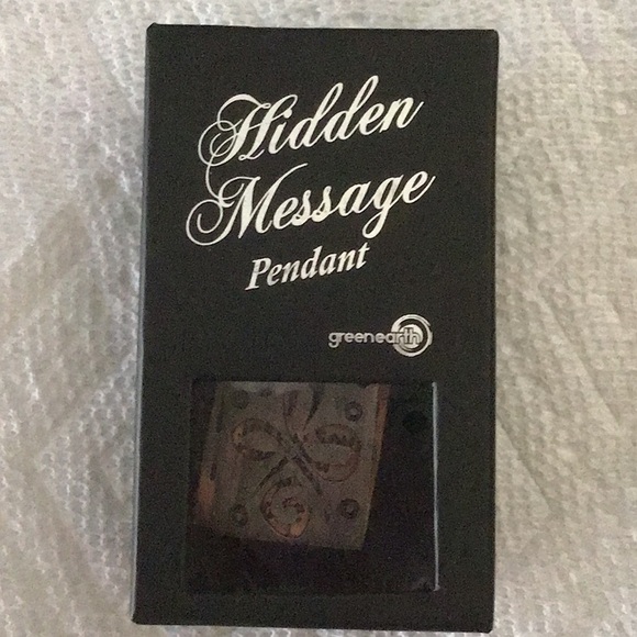 Hidden Message pendant - Picture 5 of 6
